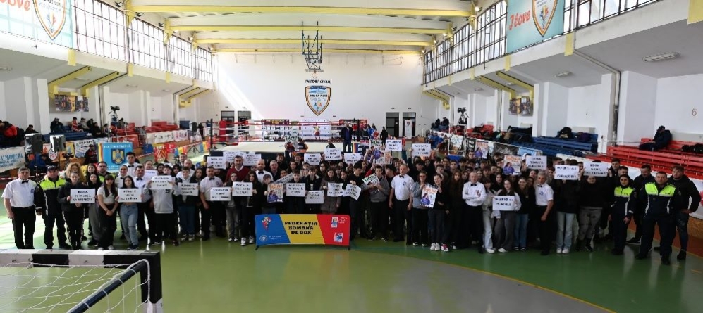 Lecție cu polițiști la Cupa României la box de la Sighet