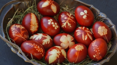 „De Paști, uspătoi în Maramureș” – o expoziție despre sărbătoare, suflet și tradiție la Muzeul Satului Maramureșean din Sighetu Marmației