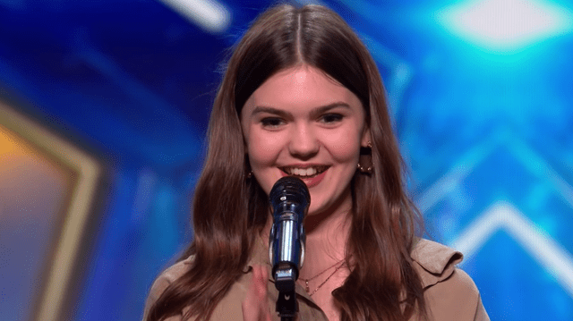 O adolescentă din România a uimit juriul Britain’s Got Talent; Maya Giotea a primit cel mai rapid Golden Buzz