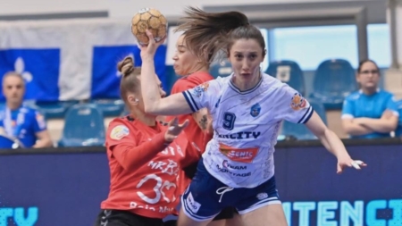 Minaur vine cu mâna goală de la Craiova