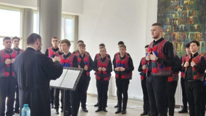 Corul „Angelli” al Seminarului „Sfântul Iosif Mărturisitorul” Baia Mare, locul II la etapa zonală a Olimpiadei Naționale Corale