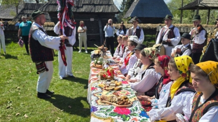Lume multă și voie bună la ”Paști în Maramureș”