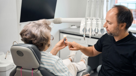 Recuperarea după implant dentar: sfaturi utile