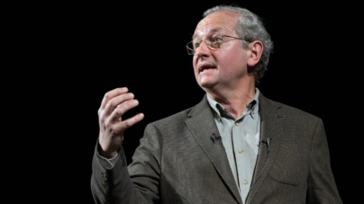 Eveniment cultural de excepție în Baia Mare: Dan Puric lansează cartea „Lacrima Iubirii” și susține o conferință memorabilă