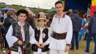 Adrian Gaspar, Matei Nechita și Liviu Mih, premiați la cea de-a III-a ediție a Festivalului Concurs Național „Danțul Tinerilor”