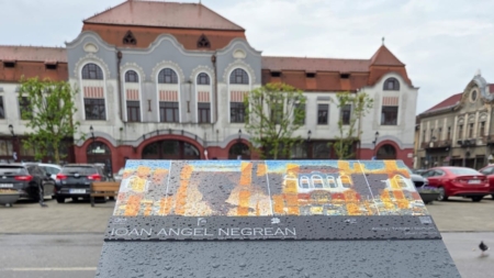 O evocare a istoriei și tradiției artistice locale: Continuă proiectul panourilor cu reproduceri ale lucrărilor de artă ale artiștilor băimăreni