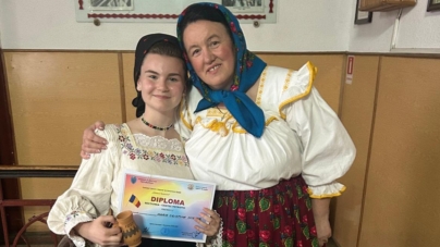 Maria Nistor din Fărcașa, premiul I la Festivalul-Concurs Național de interpretare vocală “Cântecul Neamului”