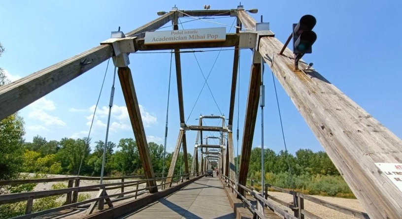 Un nou incendiu a izbucnit în Maramureș, de data aceasta la graniță