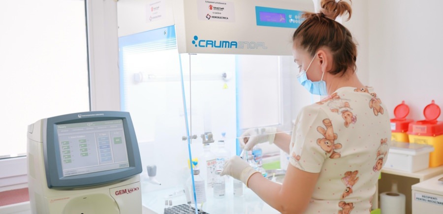 Organizația Salvați Copiii dotează Spitalul Județean cu aparatură medicală în valoare de 80.000 de euro