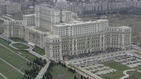 Cum s-a furat cuprul direct din Casa Poporului