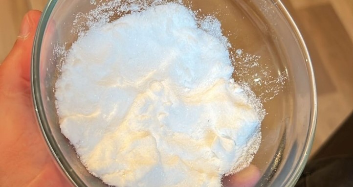 Percheziții în Baia Mare în două dosare de trafic de droguri