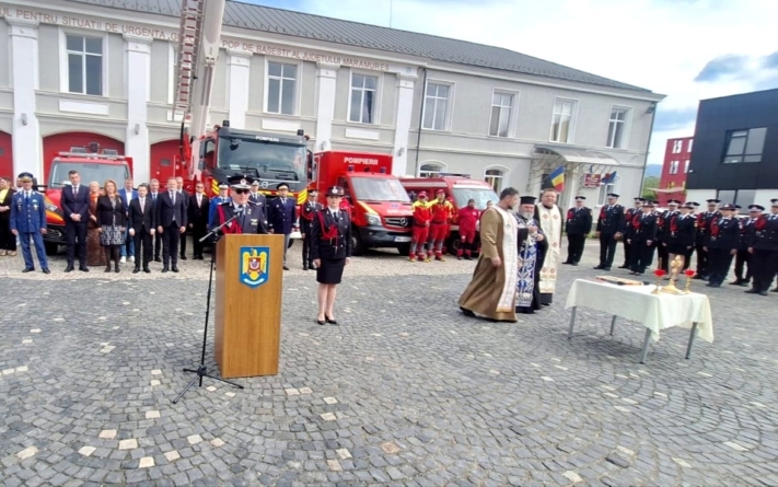 Festivitate la ISU: Cei mai noi pompieri maramureșeni au depus jurământul