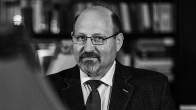 Prof. Nicu Gavriluță de la Univ. „A. I. Cuza” din Iași își lansează la Baia Mare două cărți de filosofie și sociologie a religiei