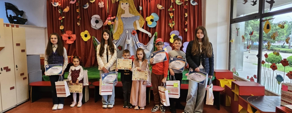 Copii premiați de Biblioteca Județeană