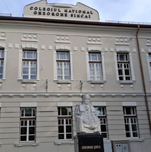 Șincaiștii Dragoș-Andrei Gățan și Alex-Marian Ianoș, calificați la etapa națională a Olimpiadei de Inteligență Artificială