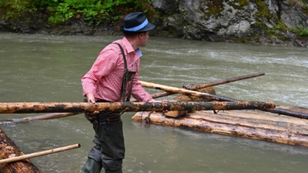 În acest weekend: Plutărit pe Valea Vaserului