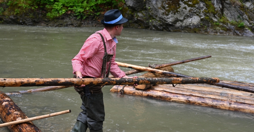 În acest weekend: Plutărit pe Valea Vaserului