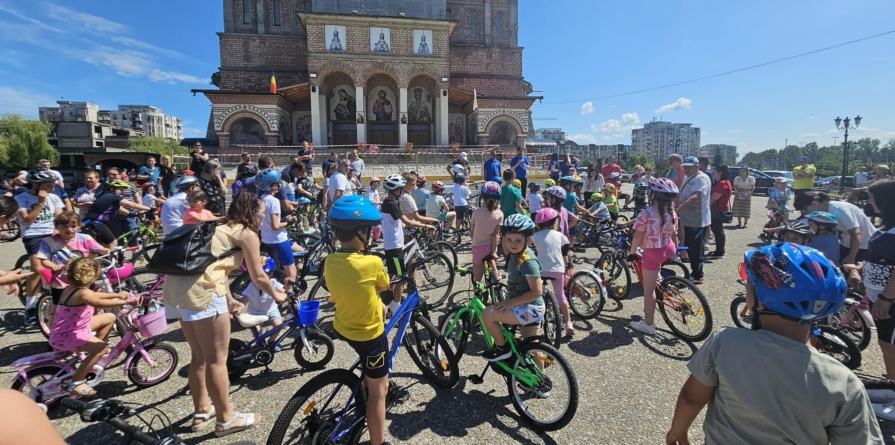 La Catedrala Episcopală din Baia Mare va avea loc concursul „Micul Biciclist Creștin”, ediția a XII-a