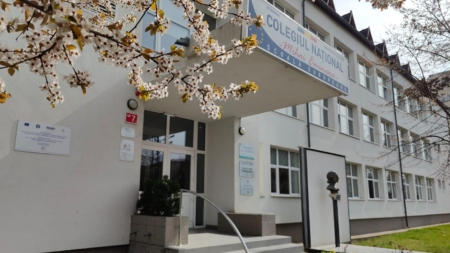 Șase elevi de la Colegiul Național „Mihai Eminescu” Baia Mare au fost premiați la Concursul național de limbi și culturi clasice „Ecaterina Andreica”