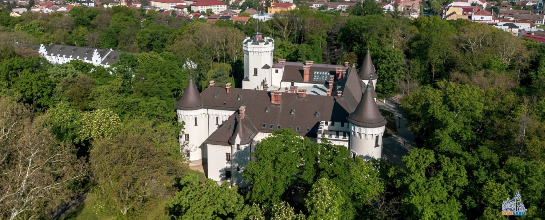 Expoziția „Un secol de arte frumoase la Baia Mare” va fi vernisată la Castelul Károlyi din Carei