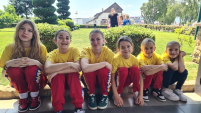 Rezultate deosebite obținute de sportivele Red&Black Dance Baia Mare la Campionatul Mondial de Fitness și Culturism din Serbia