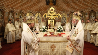 Programul liturgic al ierarhilor de Praznicul Rusaliilor