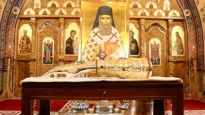 Racla cu o părticică din Sfintele Moaște ale Sfântului Ierarh Nectarie de la Eghina vor ajunge în curând la Catedrala Episcopală din Baia Mare