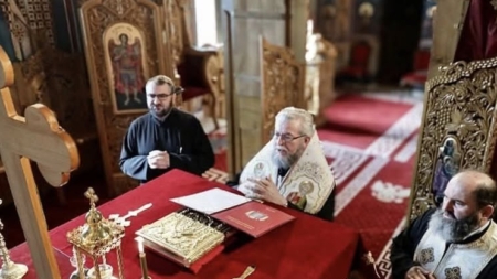 A început bacalaureatul: Rugăciuni pentru luminarea minții la examen