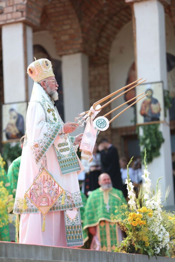 Sărbătoare în Episcopia Maramureșului și Sătmarului: Preasfinţitul Părinte Iustin își aniversează ziua de naștere