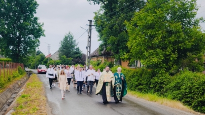 În Săcălășeni a avut loc tradiționala procesiune de Rusalii