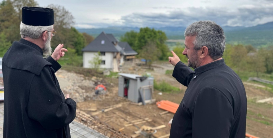 La Desești se construiește centrul multifuncțional cu dotări culturale și sportive