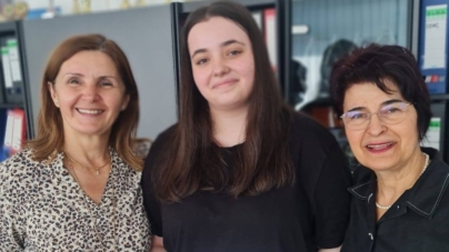 Elevă de la Colegiul Economic Baia Mare, premiată la concursul de cultură generală „Român în școala ta”