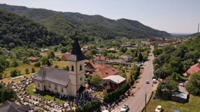 Biserica din Ferneziu a fost târnosită