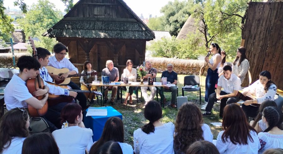 Muzeul Satului din Baia Mare a găzduit activitatea „Eminescu – poet național și lumea satului românesc tradițional”