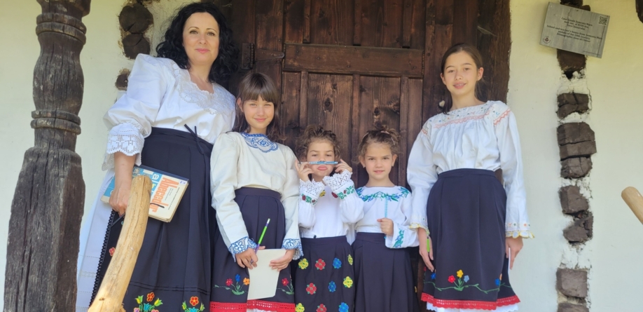 „Fain în Sat”: Poveștile căsuțelor din Muzeul Satului Baia Mare vor putea fi descoperite prin metode interactive