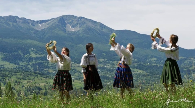 Obiceuri, credințe, tradiții și superstiții de Sânziene