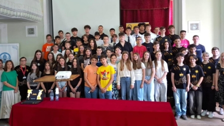 S-a dat startul taberei de robotică Tech-Xplore