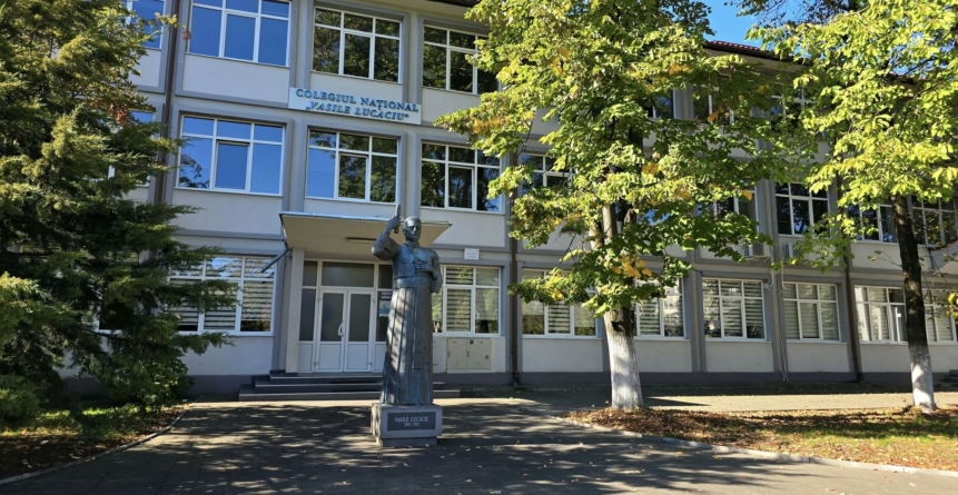 Doi elevi de la „Lucaciu” și unul de la „Șincai”, premiați la Olimpiada de Inovare și Creativitate Digitală – Infoeducație