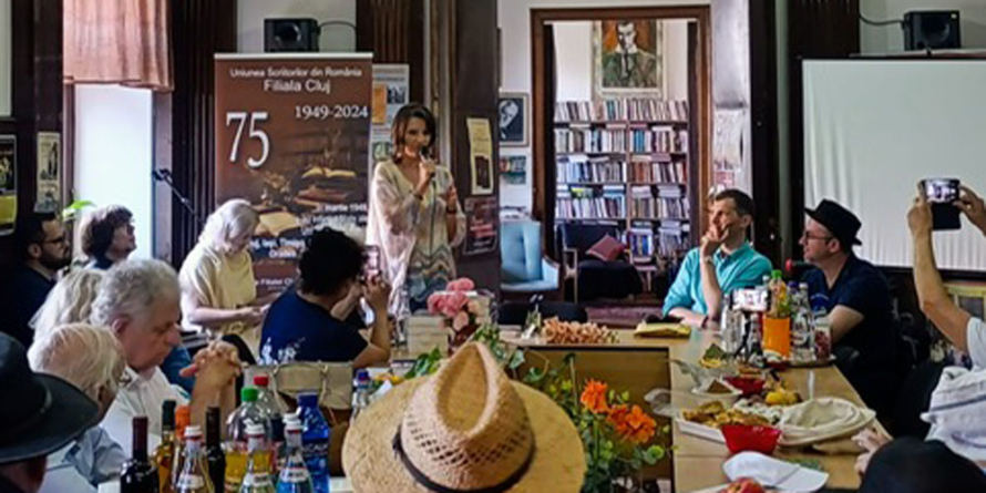 Cartea „Buzura la Berința. Locul de unde n-a plecat niciodată”, autor dr. Dana Buzura-Gagniuc, premiată de Filiala Cluj a Uniunii Scriitorilor din România