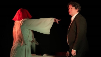 Teatrul Ararat – pod de lumină între România și diaspora