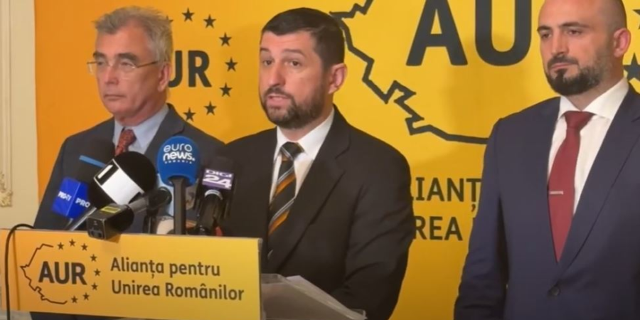 AUR critică, dar stă deoparte