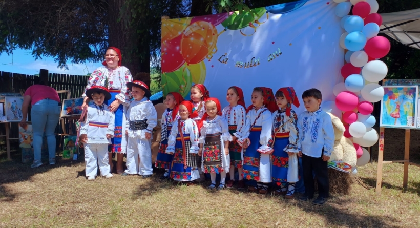 Ziua Copilului, între joc și tradiție: Sărbătoare cu mare fast în Suciu de Sus