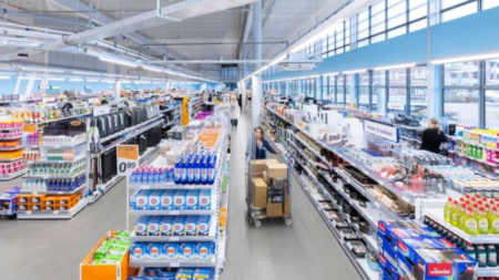 Magazine cu mii de produse sub 15 lei