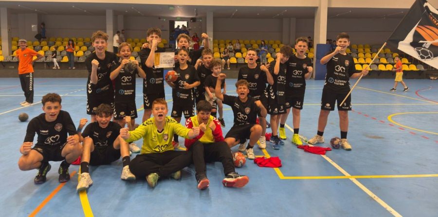 Juniorii 4 de la Academia de Handbal Minaur s-au calificat în finala Campionatului național