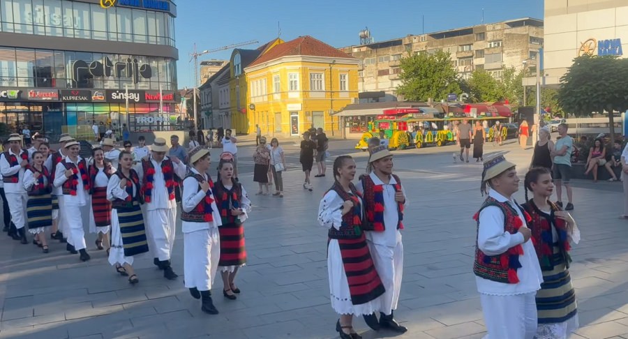 Ansamblul ,,Doina Chioarului” al Palatului Copiilor Baia Mare, prezent la festivalul internațional din Bosnia și Hertzegovina