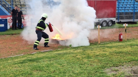 SVSU Recea a câștigat etapa pe județ a concursului pompierilor voluntari