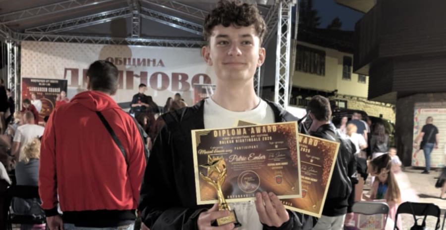 Patric Ember aduce în Maramureș Trofeul Golden al secțiunii Musical din cadrul Festivalului international „Balkan Nightingale” din Bulgaria
