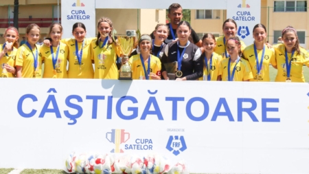 Echipa de fete a Școlii Gimnaziale Giulești a câștigat Cupa Satelor la fotbal