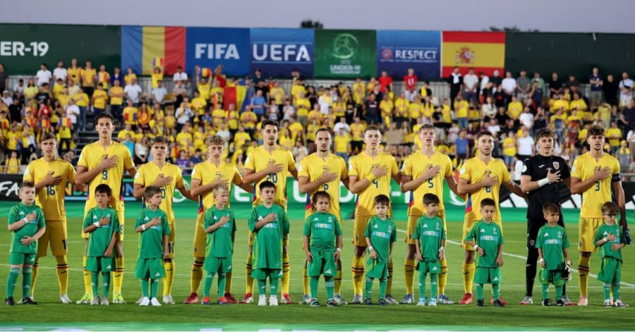 România întâlnește Danemarca într-un meci de a fi sau a nu fi în semifinalele EURO U19