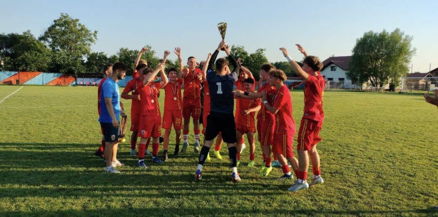 Gloria Tăuții Măgherăuș, campioana Maramureșului la U16